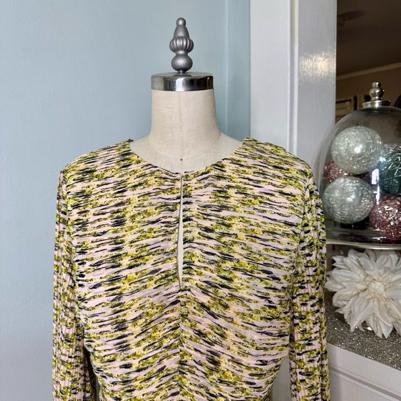 White House Black Market Long Sleeve Pleated Blouse Pink Yellow Floral 8 NWT - Picture 5 of 16